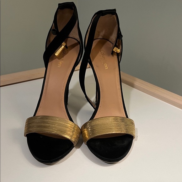Calvin Klein Women's Black and Gold Heels - Picture 1 of 7